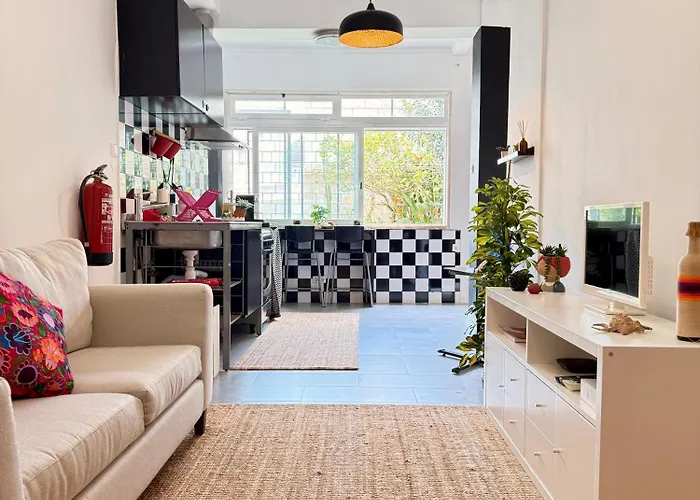 アパート Cosy エストリル